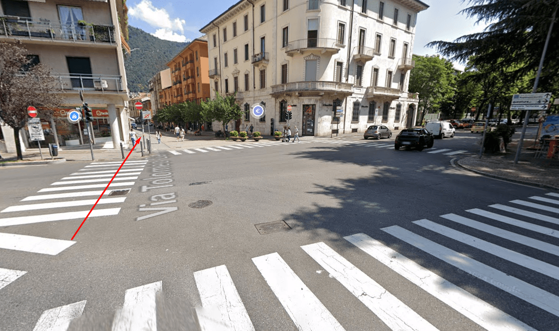 Street entrance into the historic old town of Como