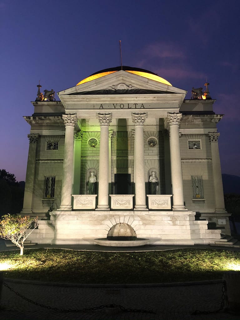 he Tempio Voltiano neoclassical museum dedicated to Alessandro Volta on the Lake Como waterfront.