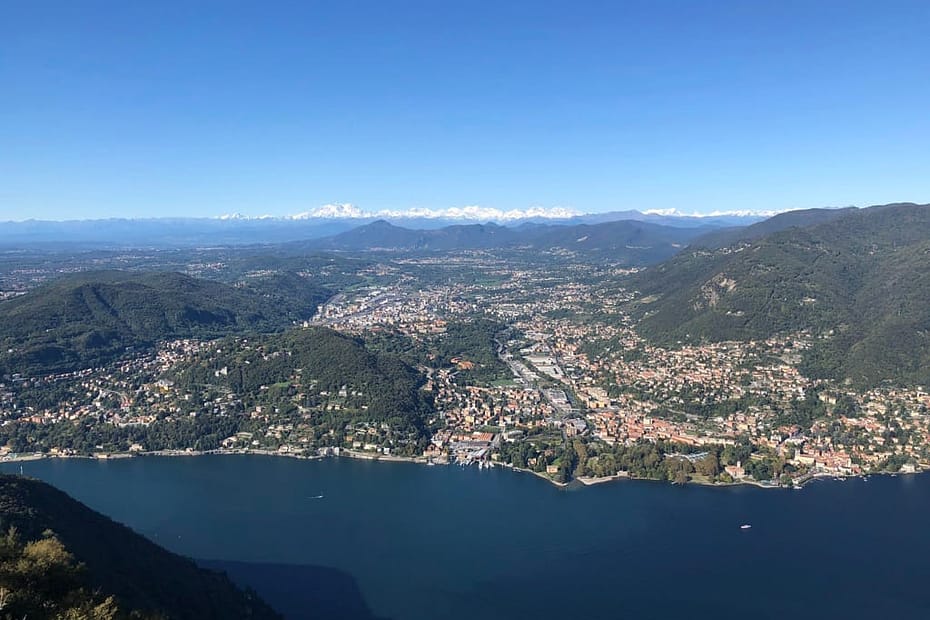 What to see in Brunate? This view from the Lighthouse is a sure winner.